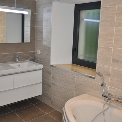 Salle de douche et bain étage